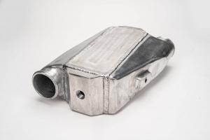 Water to Air Intercooler - 11"x9"x3.5" - O/S I/O (Type 8)